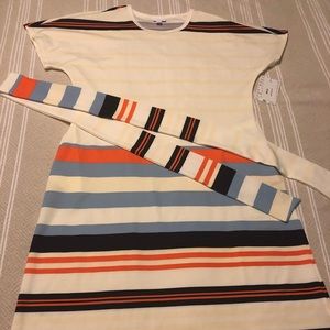 NWT LulaRoe Marly dress - pockets!